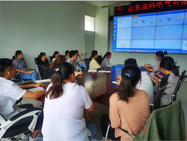 开展内部培训 提升业务水平 助力集团发展1