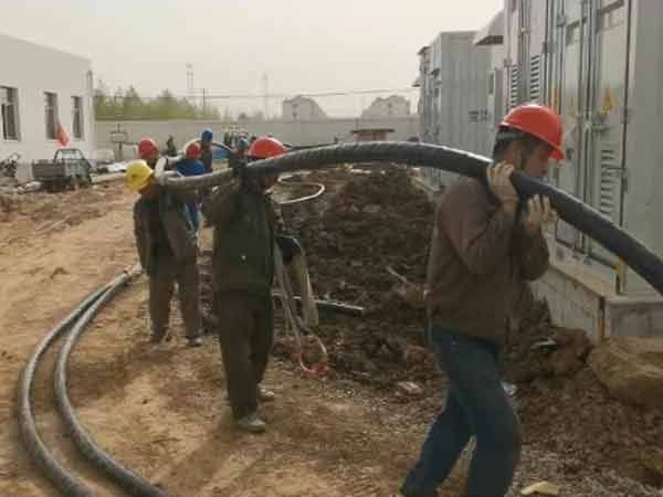 齐心协力,攻坚克难